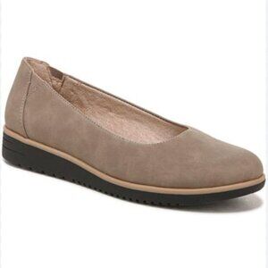 SOUL NATURALIZER Women's Idea Ballet Flat